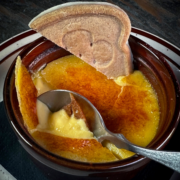 french toast cookie crème brûlée
